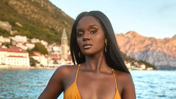 Duckie Thot